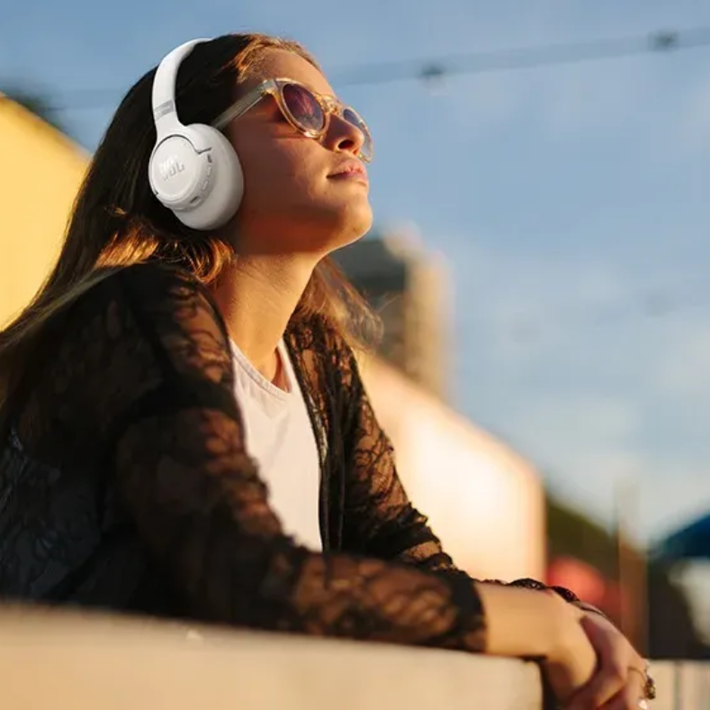 Audífonos JBL Tune 780NC Bluetooth Noise Cancelling