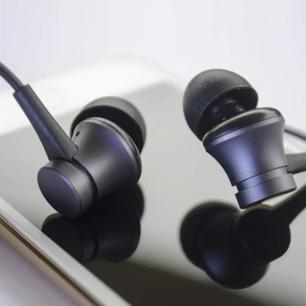 Audífonos In-Ear Xiaomi Mi In-Ear Jack 3.5mm con Micrófono